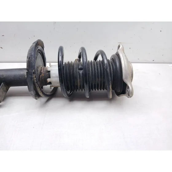 Amortiguador Delantero Derecho para Mercedes-Benz Gla (H247)