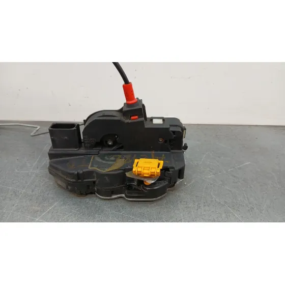 Cerradura Puerta Trasera Derecha para Opel Zafira Tourer C (P12)