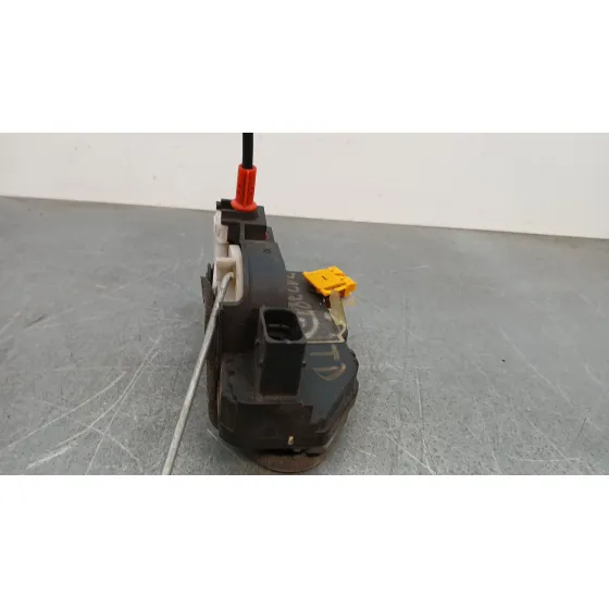 Cerradura Puerta Trasera Derecha para Opel Zafira Tourer C (P12)