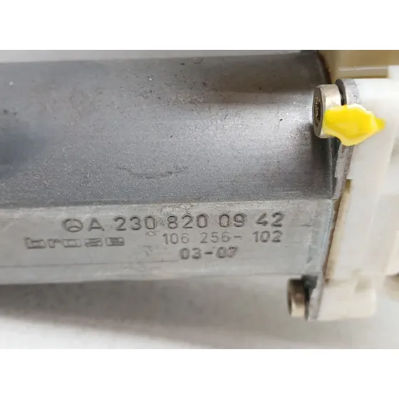 Elevalunas Delantero Derecho para Mercedes-Benz Clk (C209)