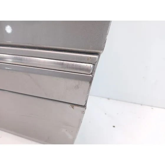 Puerta Delantera Izquierda para Mercedes-Benz Clk (C209)