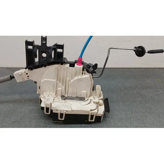 Cerradura Puerta Trasera Izquierda para Mercedes-Benz Clase A (W176)