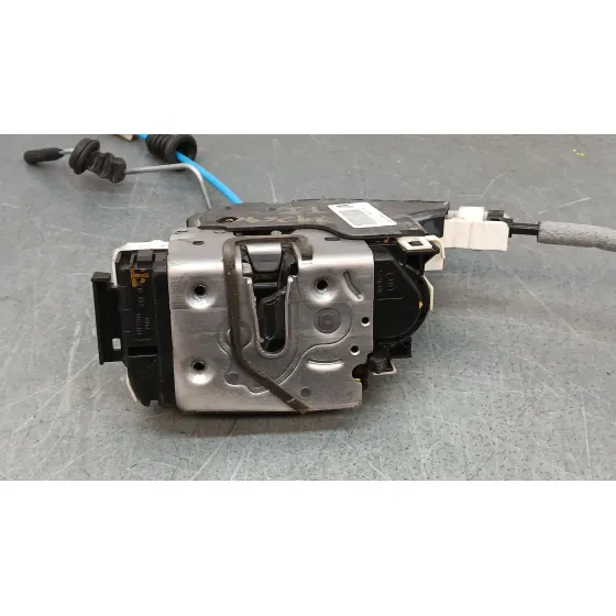 Cerradura Puerta Trasera Izquierda para Mercedes-Benz Clase A (W176)