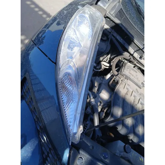 Faro Derecho para Nissan Juke (F15)