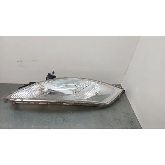 Faro Derecho para Nissan Juke (F15)