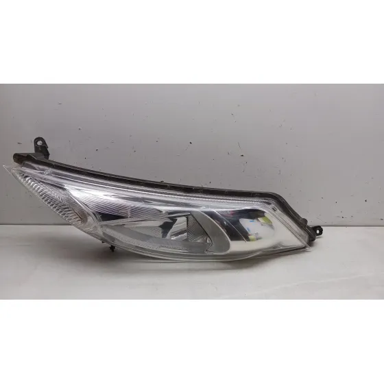 Faro Izquierdo para Nissan Juke (F15)