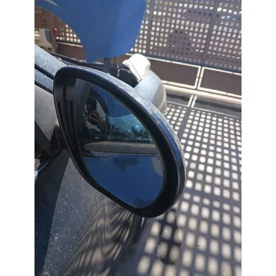 Retrovisor Derecho para Nissan Juke (F15)
