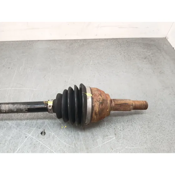 Transmision Delantera Derecha para Nissan Juke (F15)