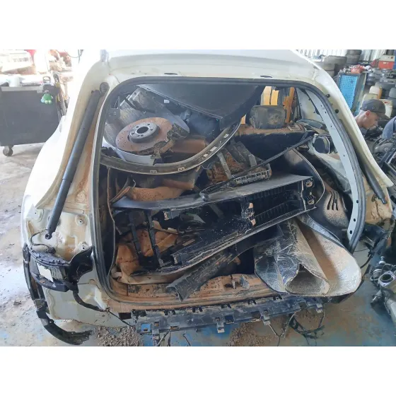 Carroceria para Mercedes-Benz Gla (H247)