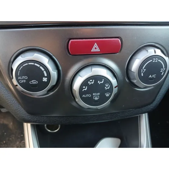 Mando Calefaccion / Aire Acondicionado para Subaru Impreza Hatchback (Gr, Gh, G3)