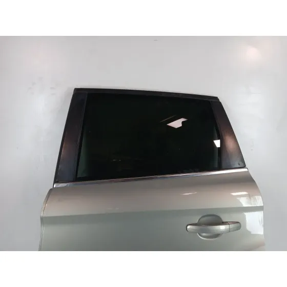 Puerta Trasera Izquierda para Ford Kuga I