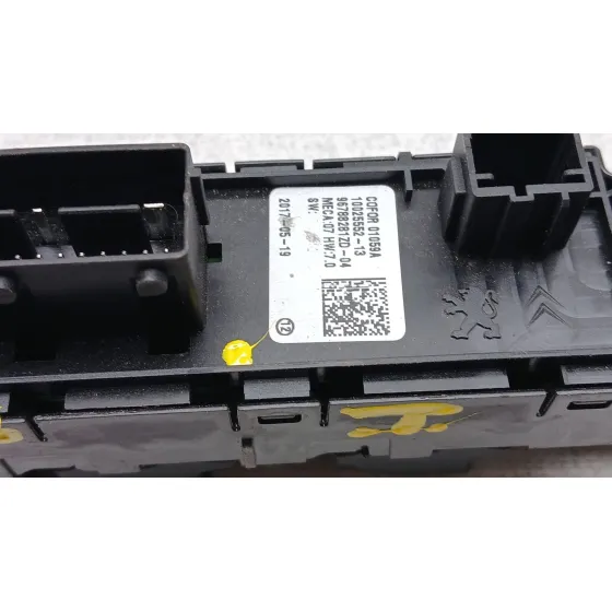 Mando Elevalunas Delantero Izquierdo para Peugeot 3008 Ii Suv (Mc_, Mr_, Mj_, M4_)