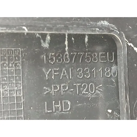 Guantera para Mercedes-Benz Gla (H247)