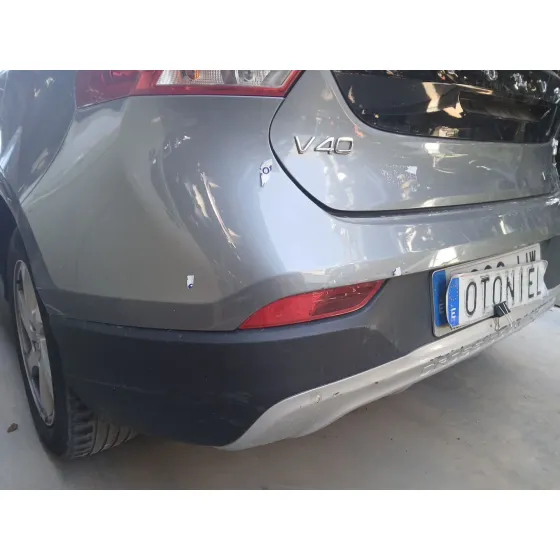 Paragolpes Trasero para Volvo V40 Hatchback (525)