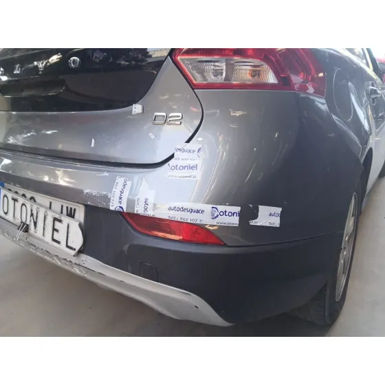 Paragolpes Trasero para Volvo V40 Hatchback (525)