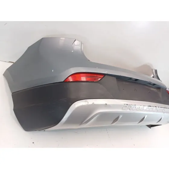 Paragolpes Trasero para Volvo V40 Hatchback (525)