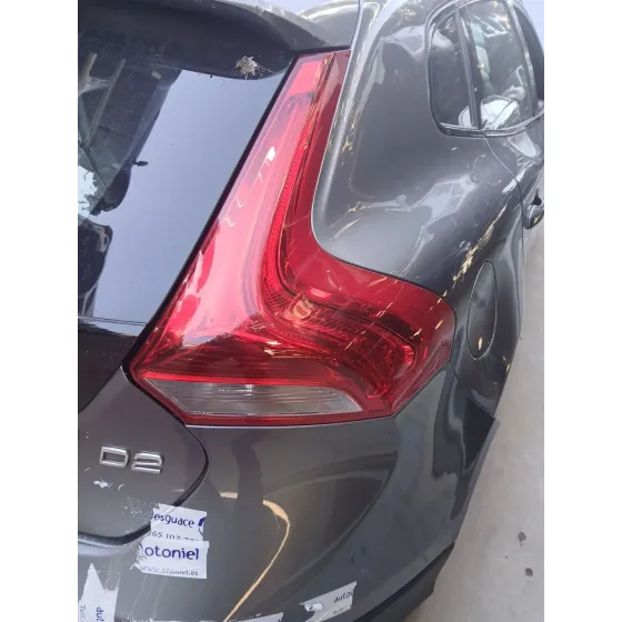 Piloto Trasero Derecho para Volvo V40 Hatchback (525)