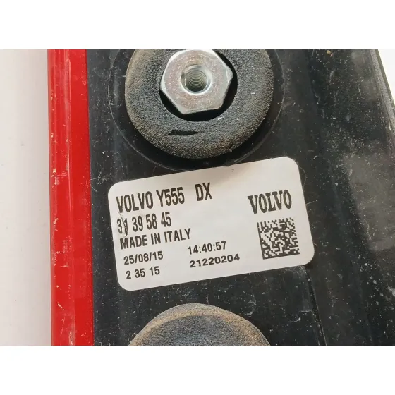 Piloto Trasero Derecho para Volvo V40 Hatchback (525)