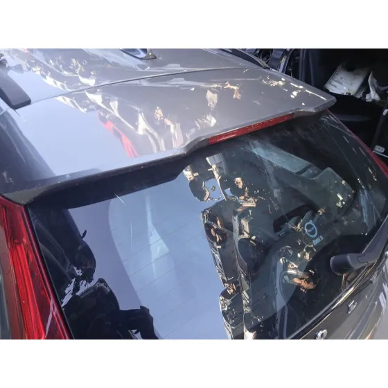 Porton Trasero para Volvo V40 Hatchback (525)