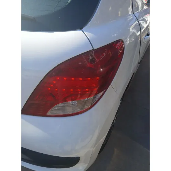 Piloto Trasero Derecho para Peugeot 207/207+ (Wa_, Wc_)