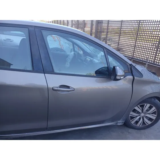 Puerta Delantera Derecha para Peugeot 208 I (Ca_, Cc_)