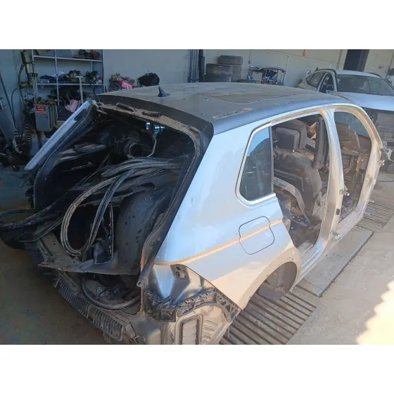 Carroceria para Volkswagen Tiguan (Ad1, Ax1)