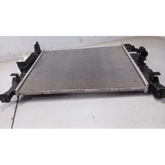 Radiador Agua para Mg Zs Suv (Azs1)