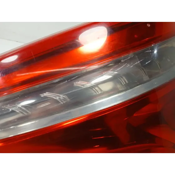 Piloto Trasero Izquierdo para Citroën C4 Picasso I Monospace (Ud_)