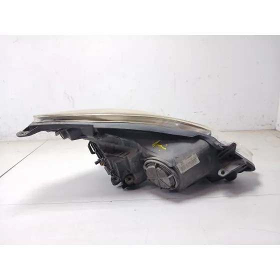 Faro Izquierdo para Opel Corsa D (S07)