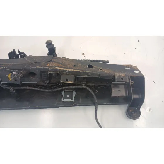 Travesano Superior para Renault Kadjar (Ha_, Hl_)
