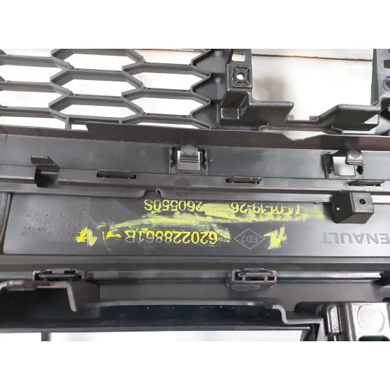Paragolpes Delantero para Dacia Sandero Iii