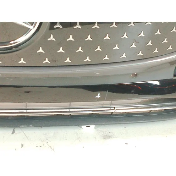 Paragolpes Delantero para Mercedes-Benz Eqb (X243)
