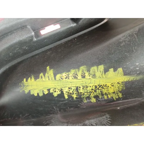 Paragolpes Delantero para Toyota Yaris Cross (Mxp_)