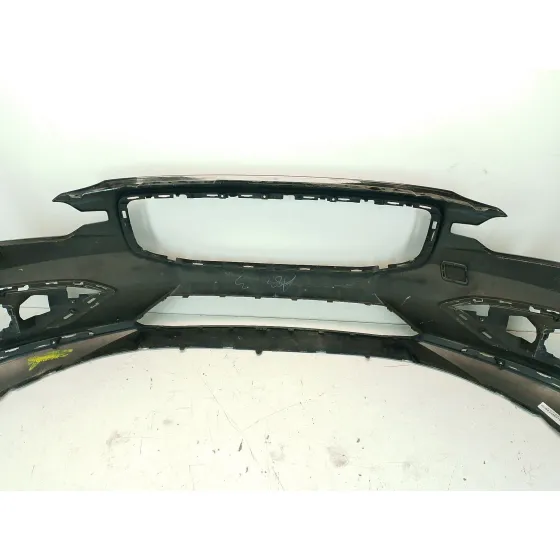 Paragolpes Delantero para Volvo V60 I (155)