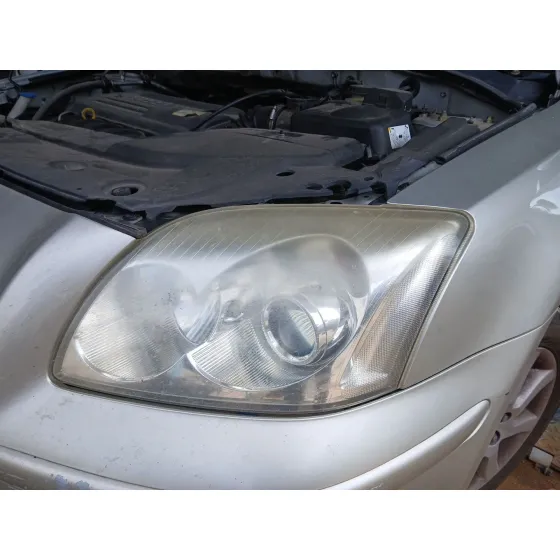 Faro Izquierdo para Toyota Avensis (_T25_)