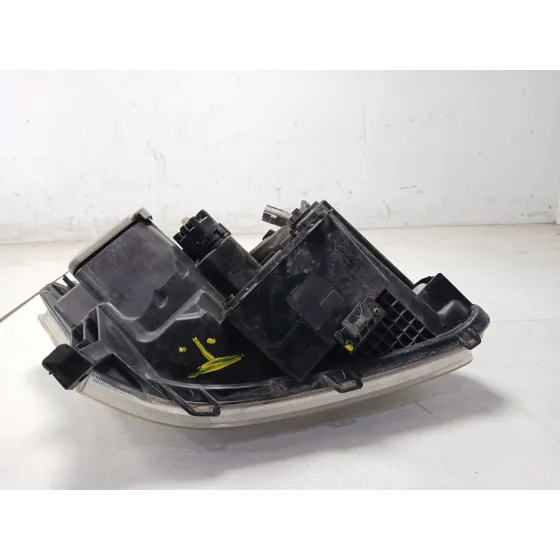 Faro Izquierdo para Toyota Avensis (_T25_)