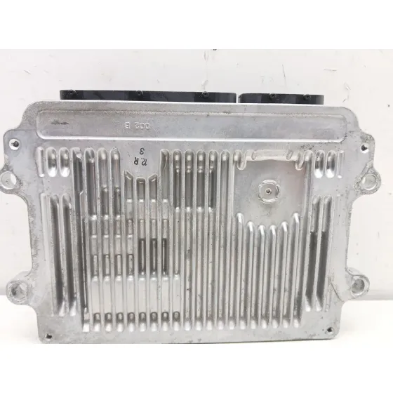 Centralita Motor Uce para Mazda 6 Sedan (Gj, Gl)