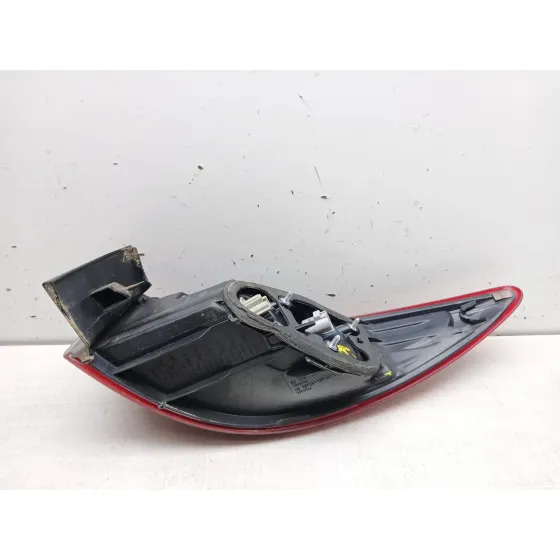 Piloto Trasero Izquierdo para Mazda 6 Sedan (Gj, Gl)