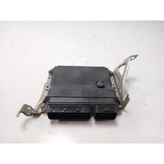 Centralita Motor Uce para Toyota Auris (_E15_)