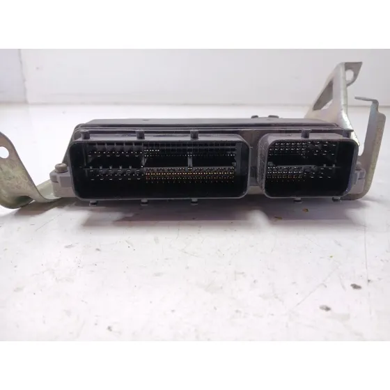 Centralita Motor Uce para Toyota Auris (_E15_)