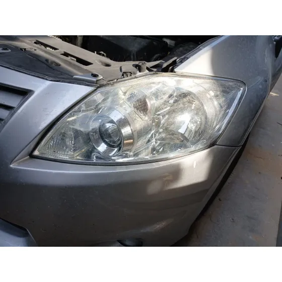 Faro Izquierdo para Toyota Auris (_E15_)