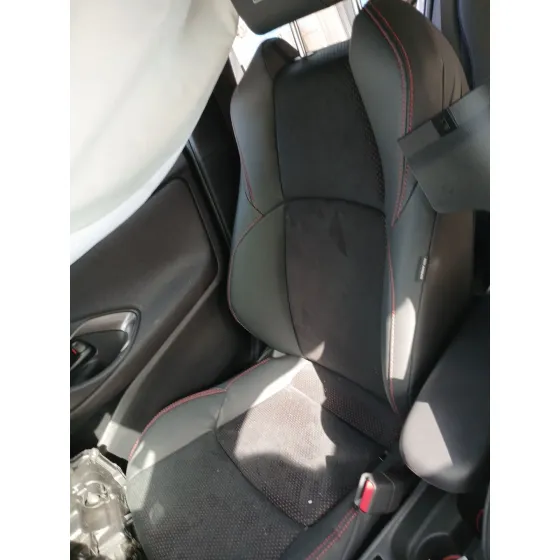 Juego Asientos Completo para Toyota Yaris (_P21_, _Pa1_, _Ph1_)
