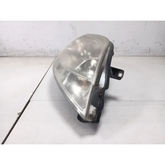 Faro Derecho para Nissan Primastar Furgoneta (X83)