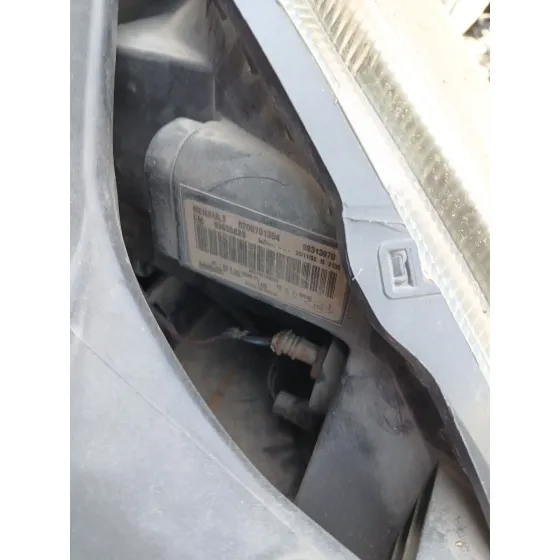 Faro Izquierdo para Nissan Primastar Furgoneta (X83)