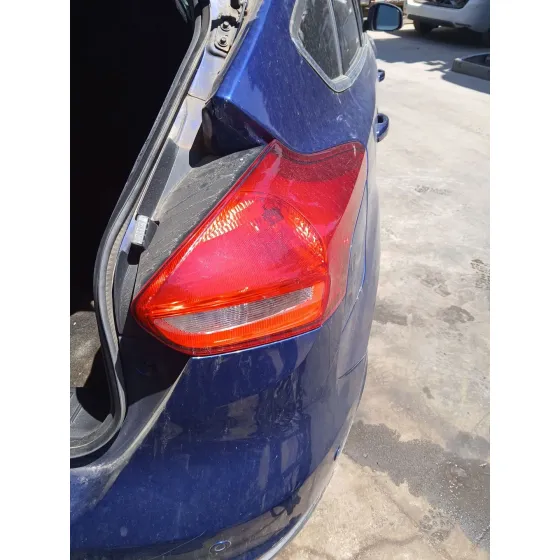 Piloto Trasero Derecho para Ford Focus Iii