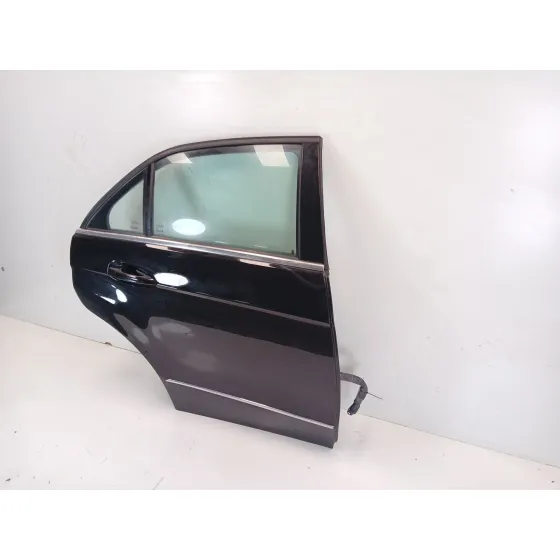 Puerta Trasera Derecha para Mercedes-Benz Clase E (W212)