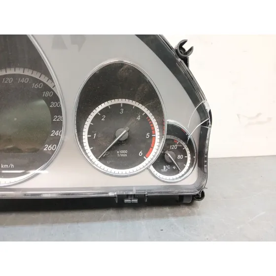 Cuadro Instrumentos para Mercedes-Benz Clase E (W212)
