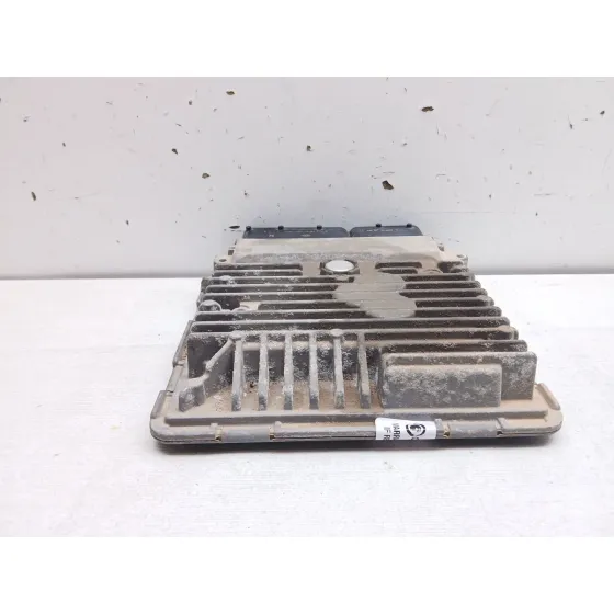Centralita Motor Uce para Seat Leon (1P1)