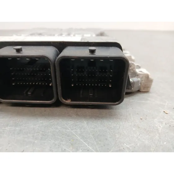 Centralita Motor Uce para Ford Focus Iii Turnier