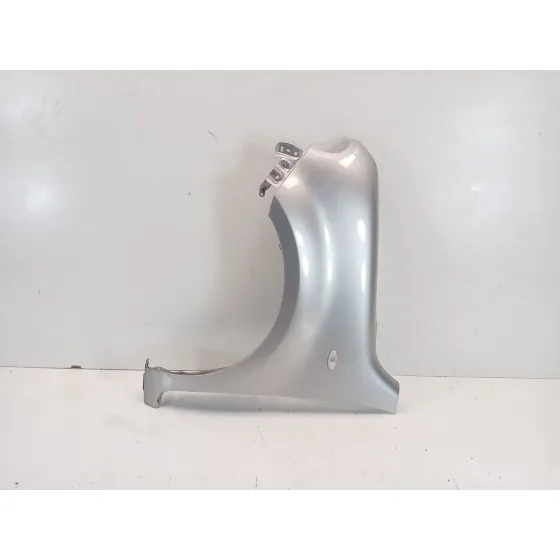 Aleta Delantera Izquierda para Nissan Cube (Z12)